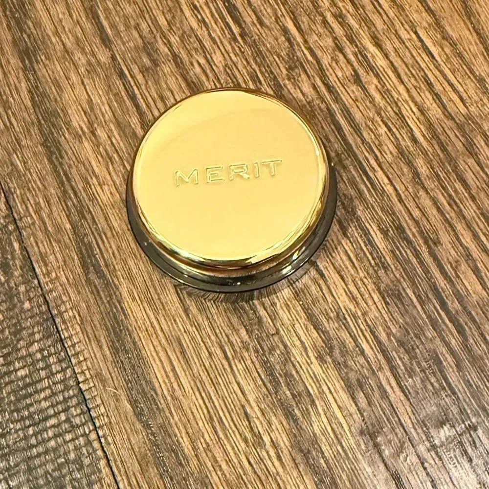 Merit Solo Shadow EYE COLOR in Brun
